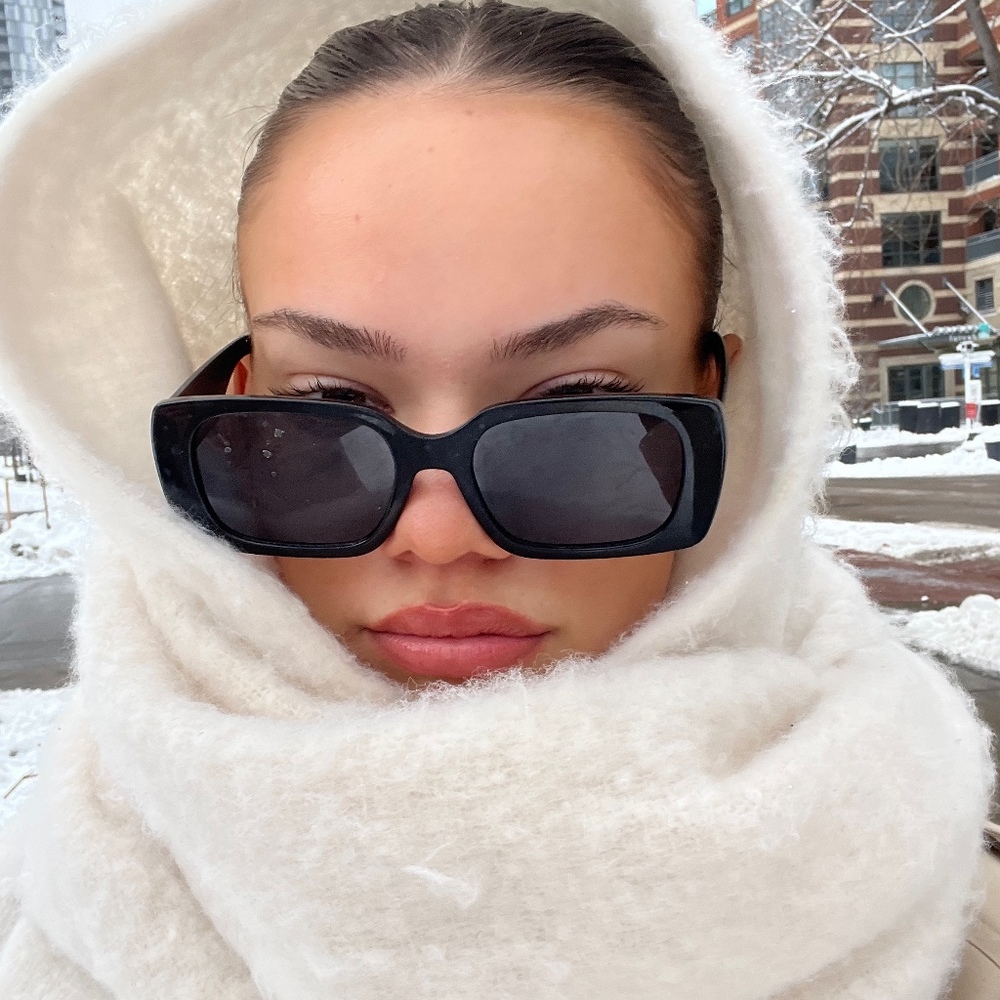 Meet your Posher, Madison